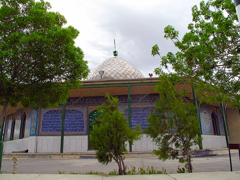 امامزاده زین الدین (حسین) در شهر طاقانک