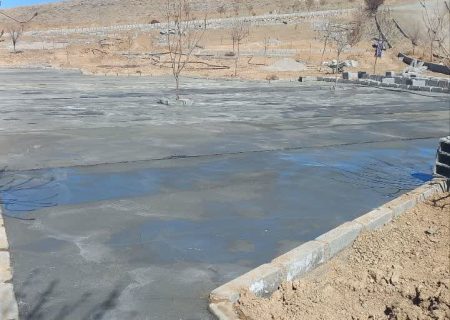 زیر سازی محل بازی کودکان (بوستان شهرداری)