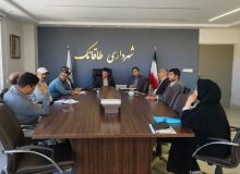 مجتمع بزرگ دامداری شهر طاقانک در ۲۷ هکتار از اراضی این شهر احداث می شود .