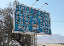 تعویض بنر شهدای ورودی  شهر طاقانک